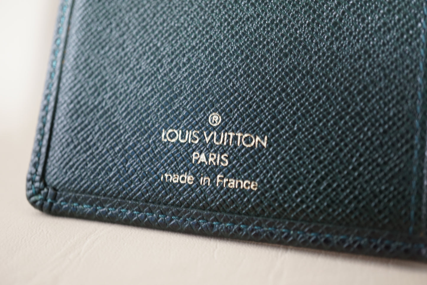 Louis Vuitton Taiga Porto Valeur Cult Credit Dark Green M30394 Wallet