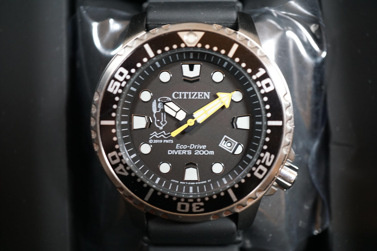 Citizen Eco-Drive E168-S120314 Snoopy Solar Quartz Diver's 200m Watch