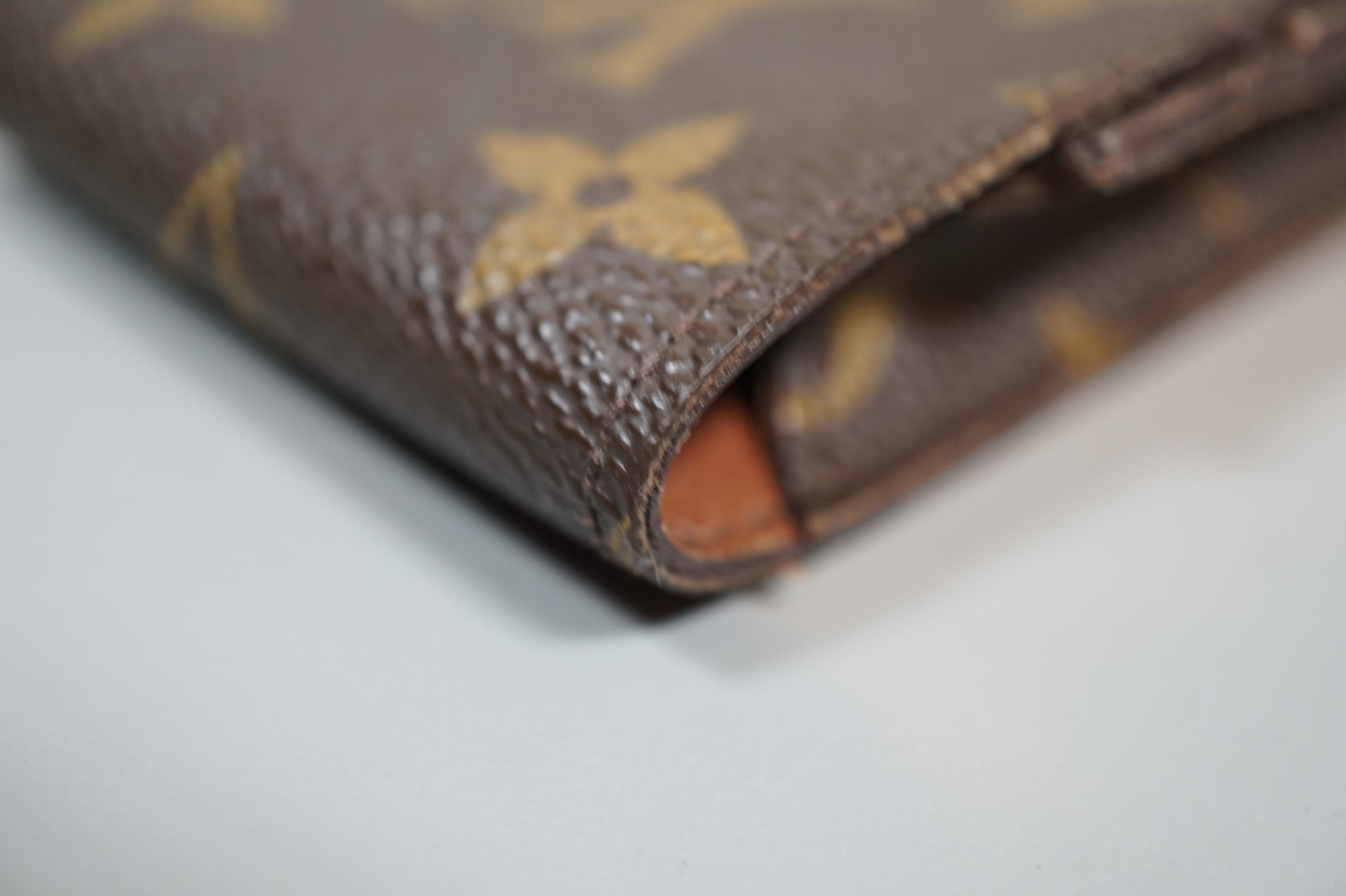 Louis Vuitton M63024 Monogram Brown Tobacco Case