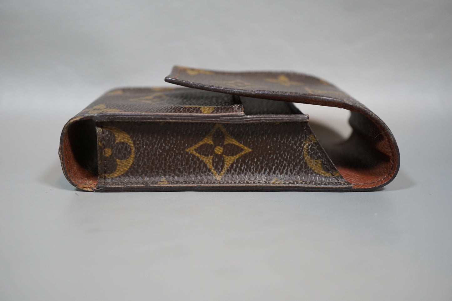 Louis Vuitton M63024 Monogram Brown Tobacco Case