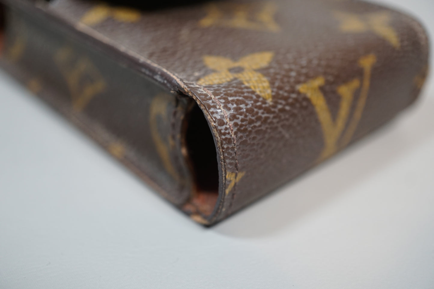 Louis Vuitton M63024 Monogram Brown Tobacco Case