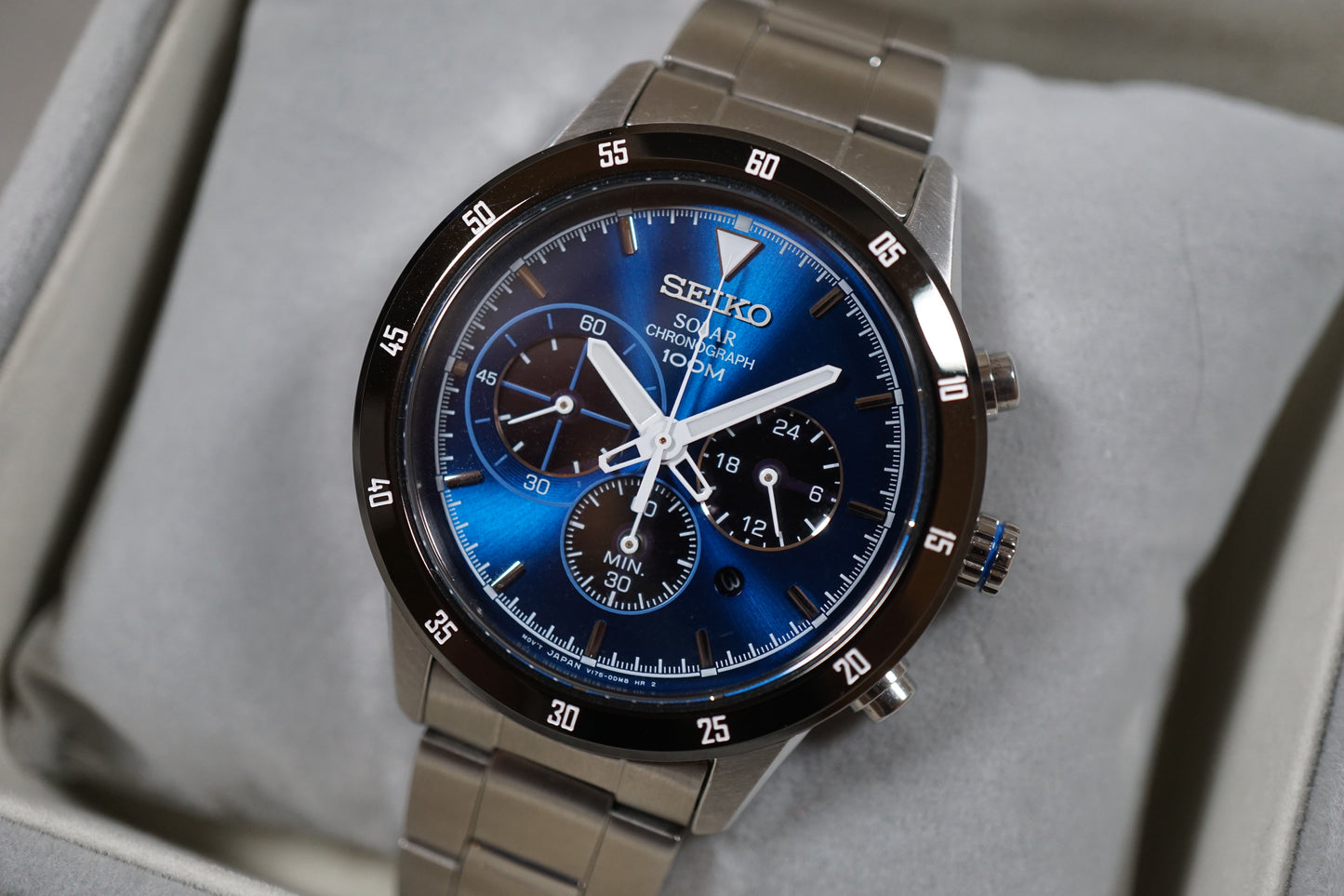 Seiko Criteria SSC333P1 V175 Blue Dial Chronograph Solar Quartz Watch