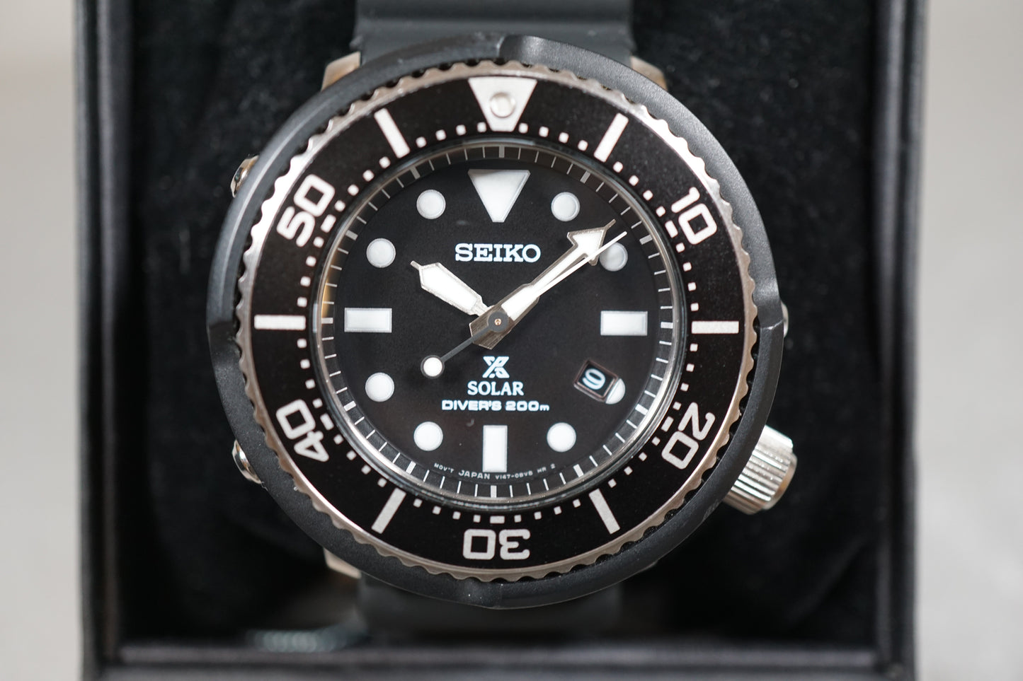 Seiko Prospex SBDN023 V147 Lowercase Limited Black Dial Tuna Solar Quartz Watch