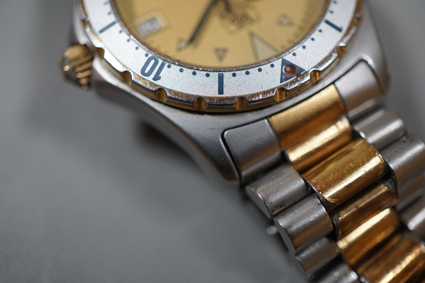 Tag Heuer 2000 Professional 974.013B-1 Gold Dial Two Tone 200M Quartz Watch