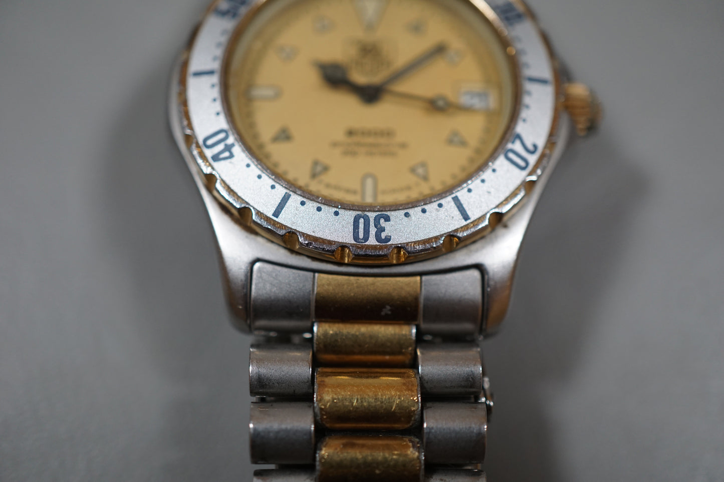 Tag Heuer 2000 Professional 974.013B-1 Gold Dial Two Tone 200M Quartz Watch