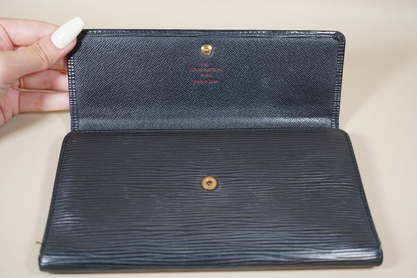 Louis Vuitton Epi Black Porte Tresor International  M63382 Wallet