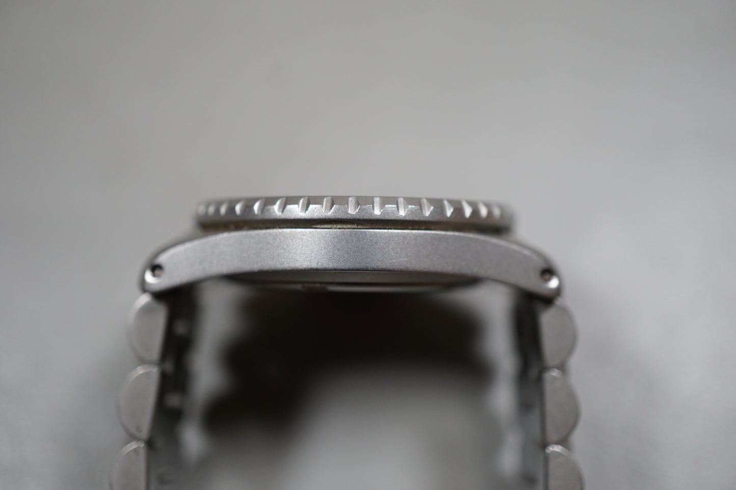 Hamilton Khaki 8587A Rare Ladies Sub 660Ft Black Dial Quartz Watch
