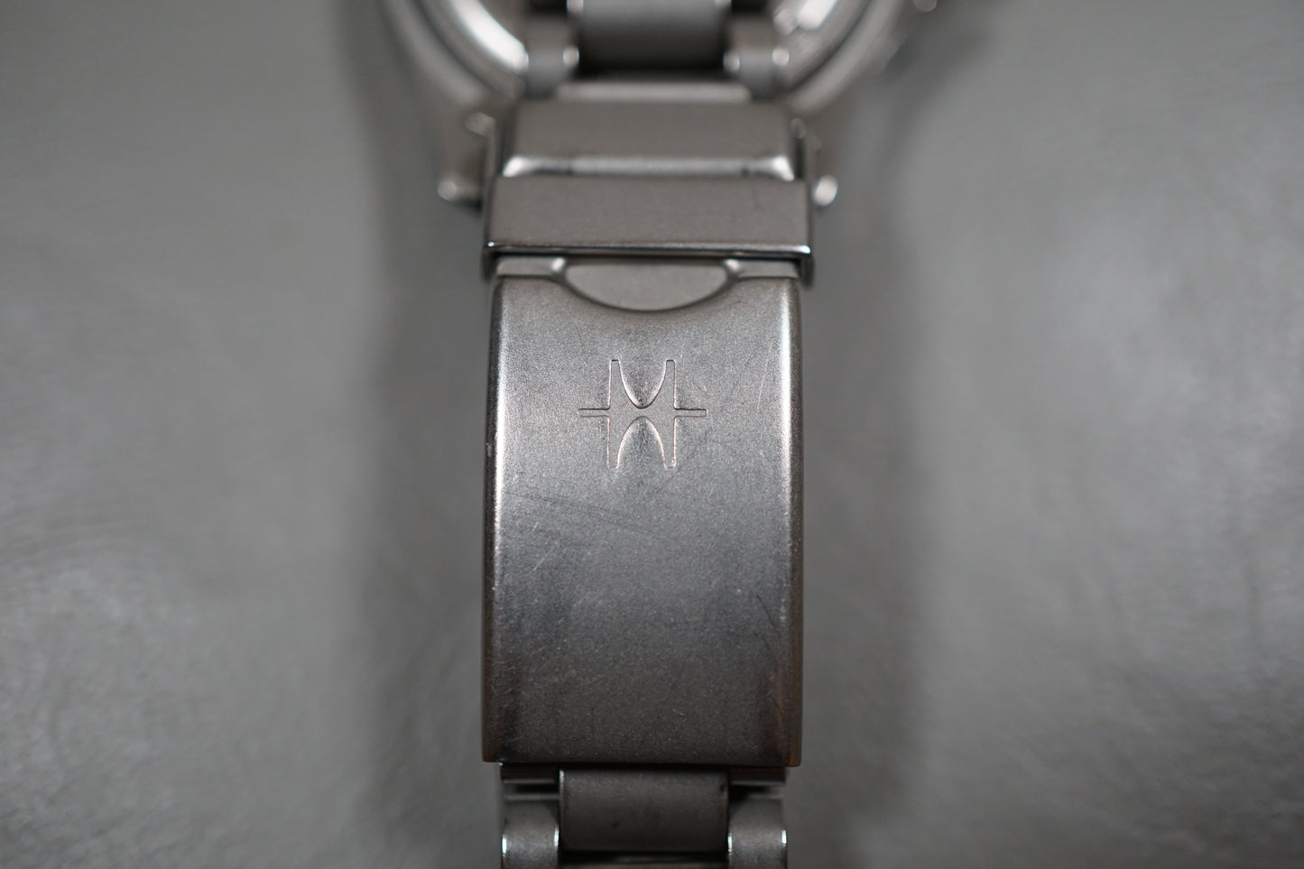 Hamilton Khaki 8587A Rare Ladies Sub 660Ft Black Dial Quartz Watch