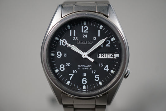 Seiko SKX427 7S26 Black Dial Field Military Style Automatic Watch