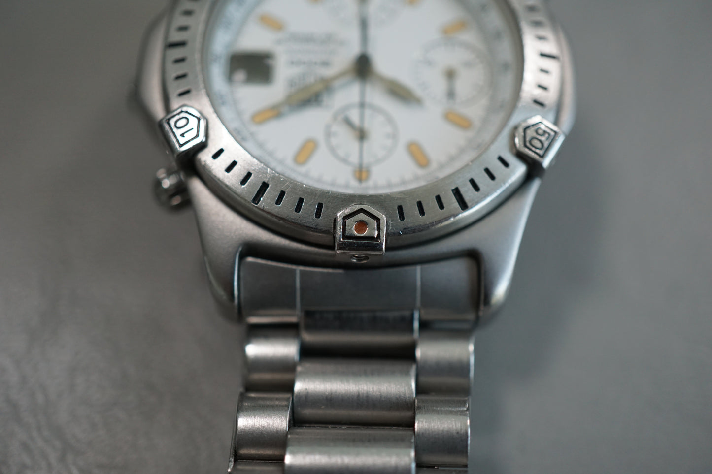 Tag Heuer 2000 169.806 200 Meters White Dial Chronograph Automatic Watch