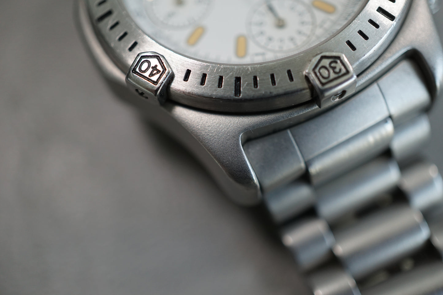 Tag Heuer 2000 169.806 200 Meters White Dial Chronograph Automatic Watch