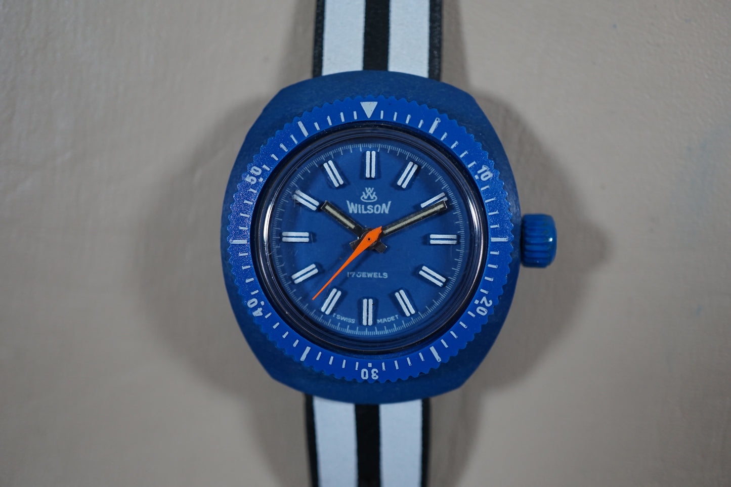 Vintage Wilson Mini Diver 17 JEWELS Blue Swiss Hand-wound Mechanical