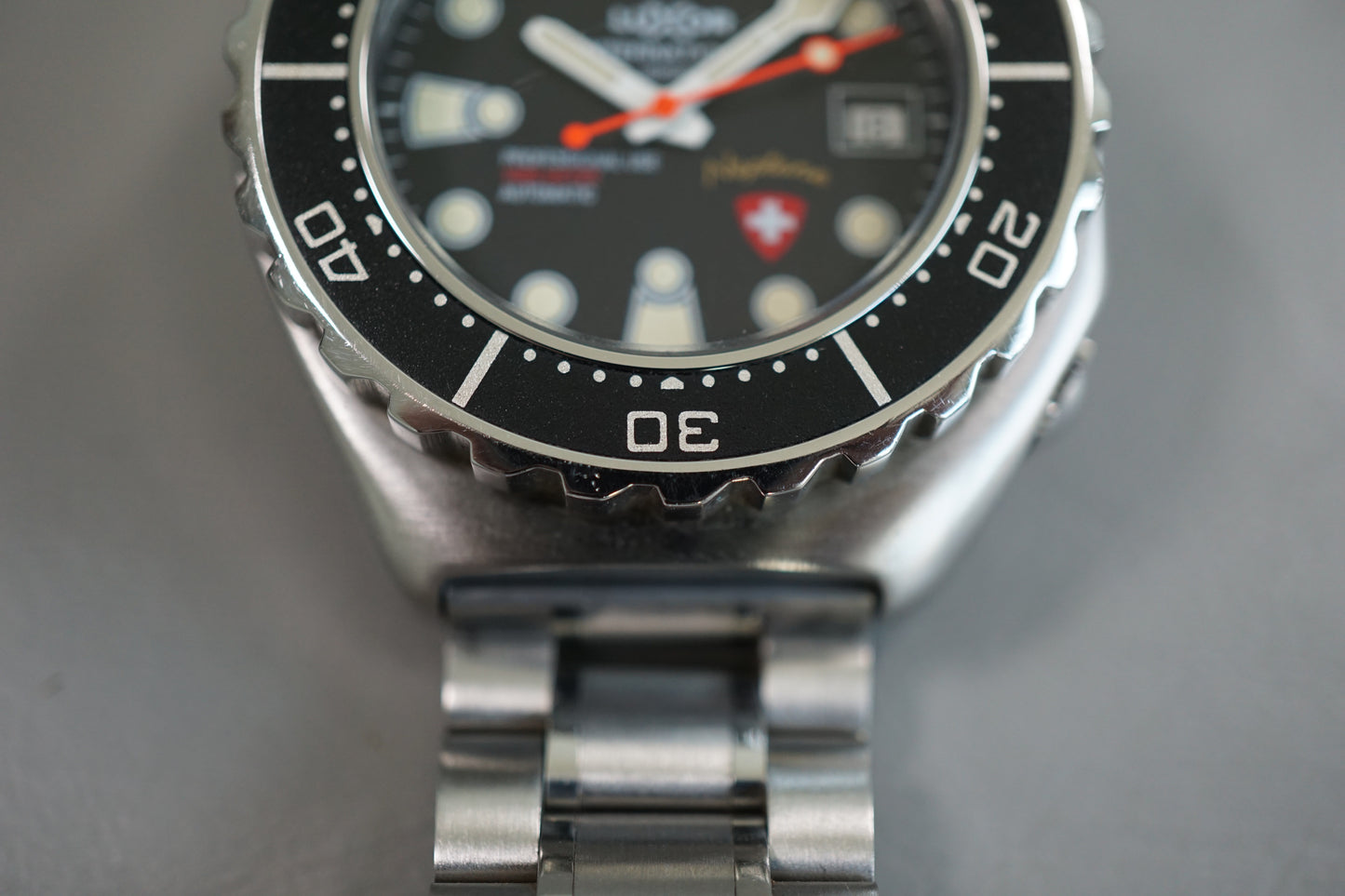 Luxor Neptune DPW Z1000 Professional Military Diver Swiss Automatic Watch