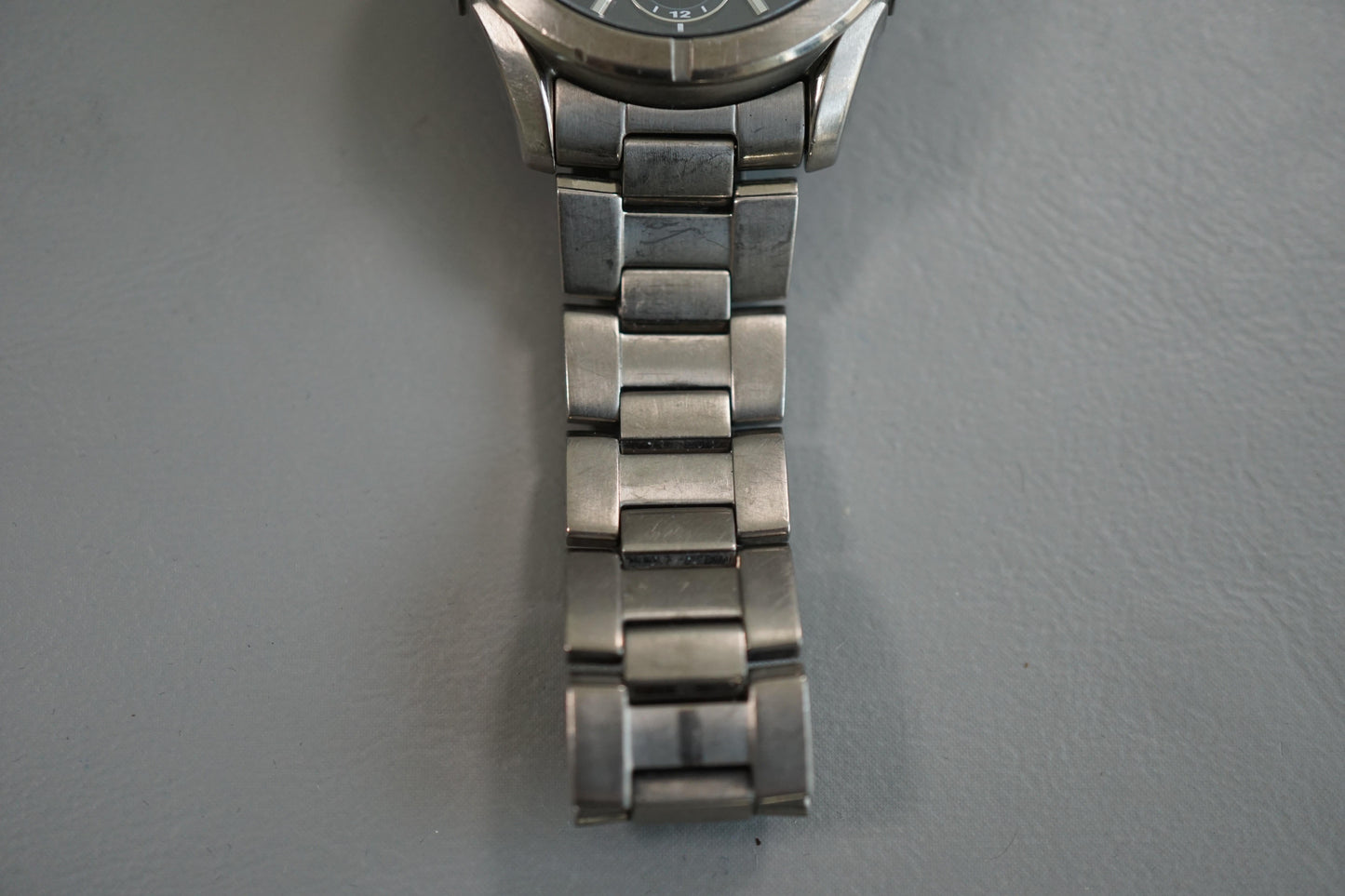 Seiko V14J-0AE0 Titanium Day Date Solar Quartz Watch