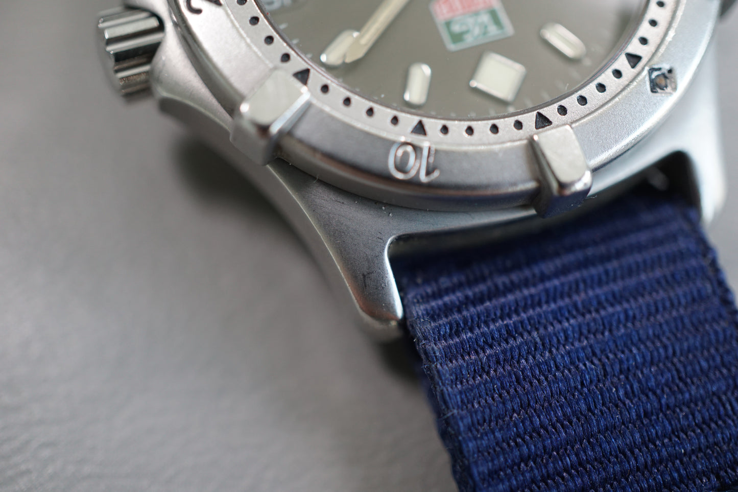 Tag Heuer 2000 669.213F Grey Dial 200M Automatic Watch