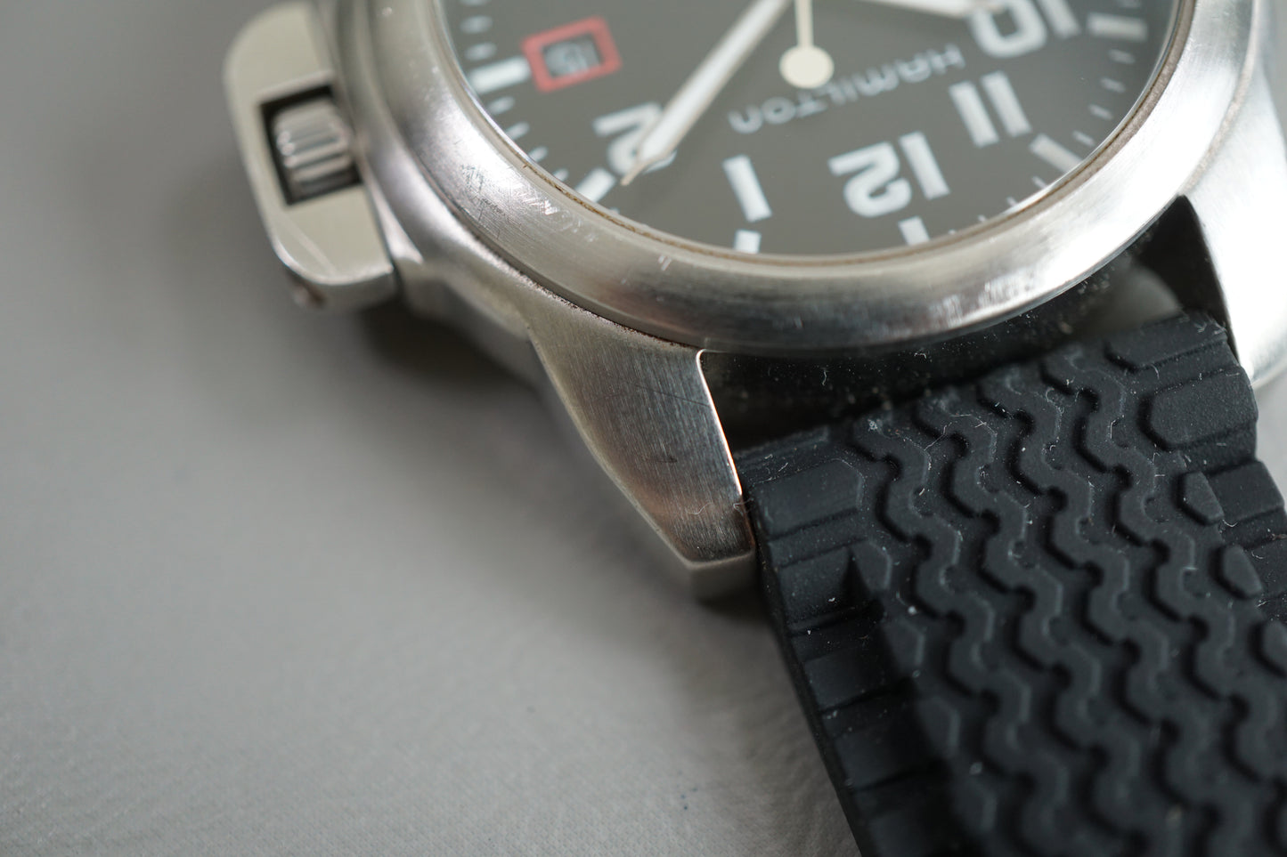 Hamilton Field H614110 Field Black Dial Crown Guard Quartz Watch For Repair