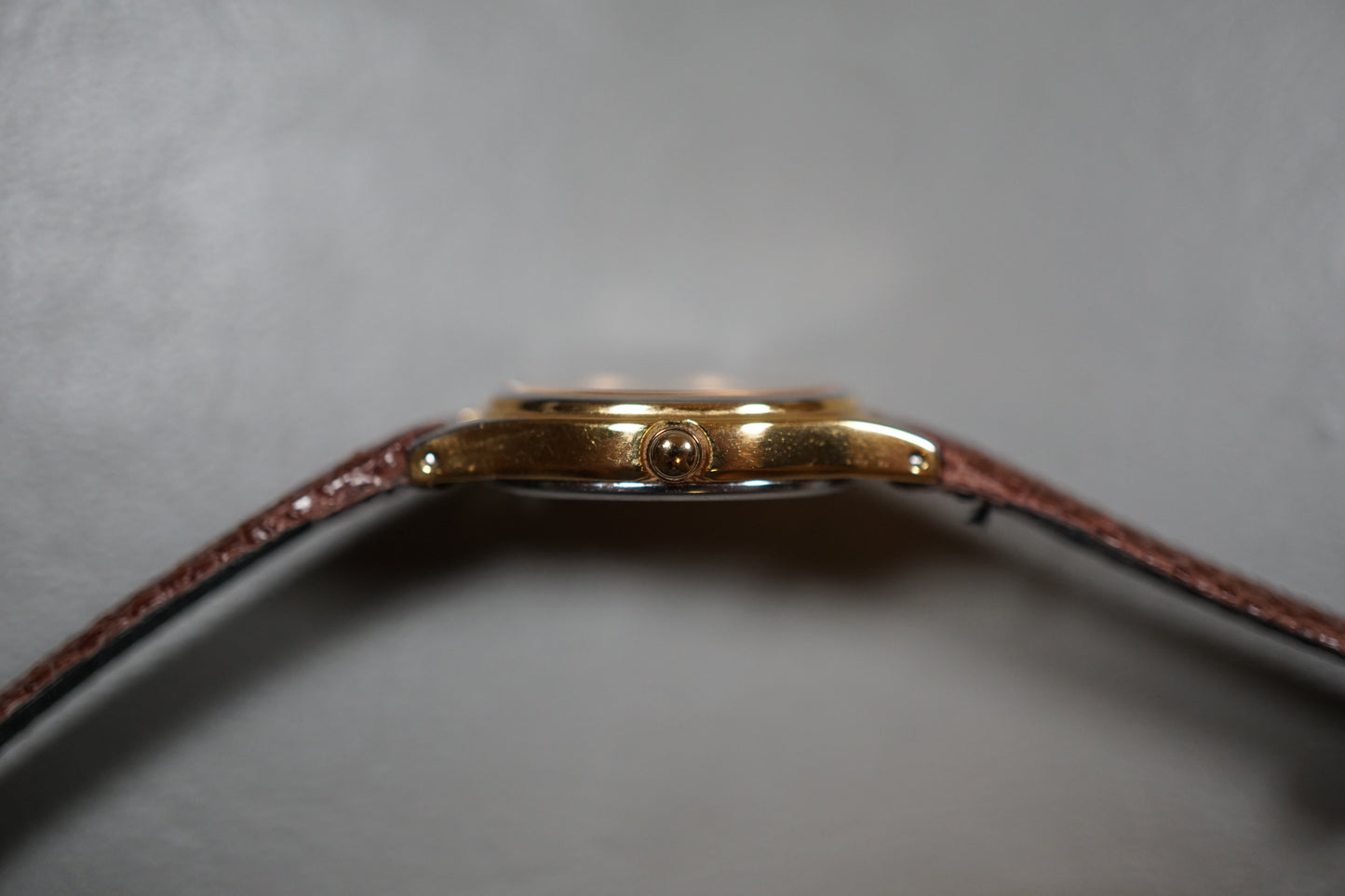 Seiko Spirit SSDA008 1N01 Gold Tone Oval Shape Ladies Quartz Watch