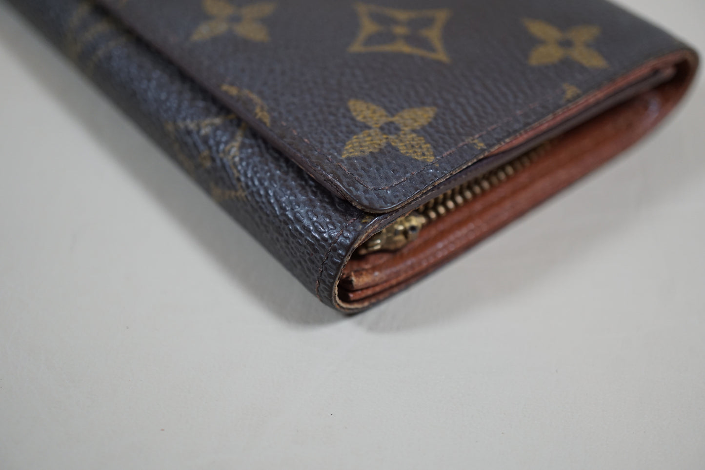 Louis Vuitton Portomone Bier Tresor Monogram M61730 Wallet Broken Zipper