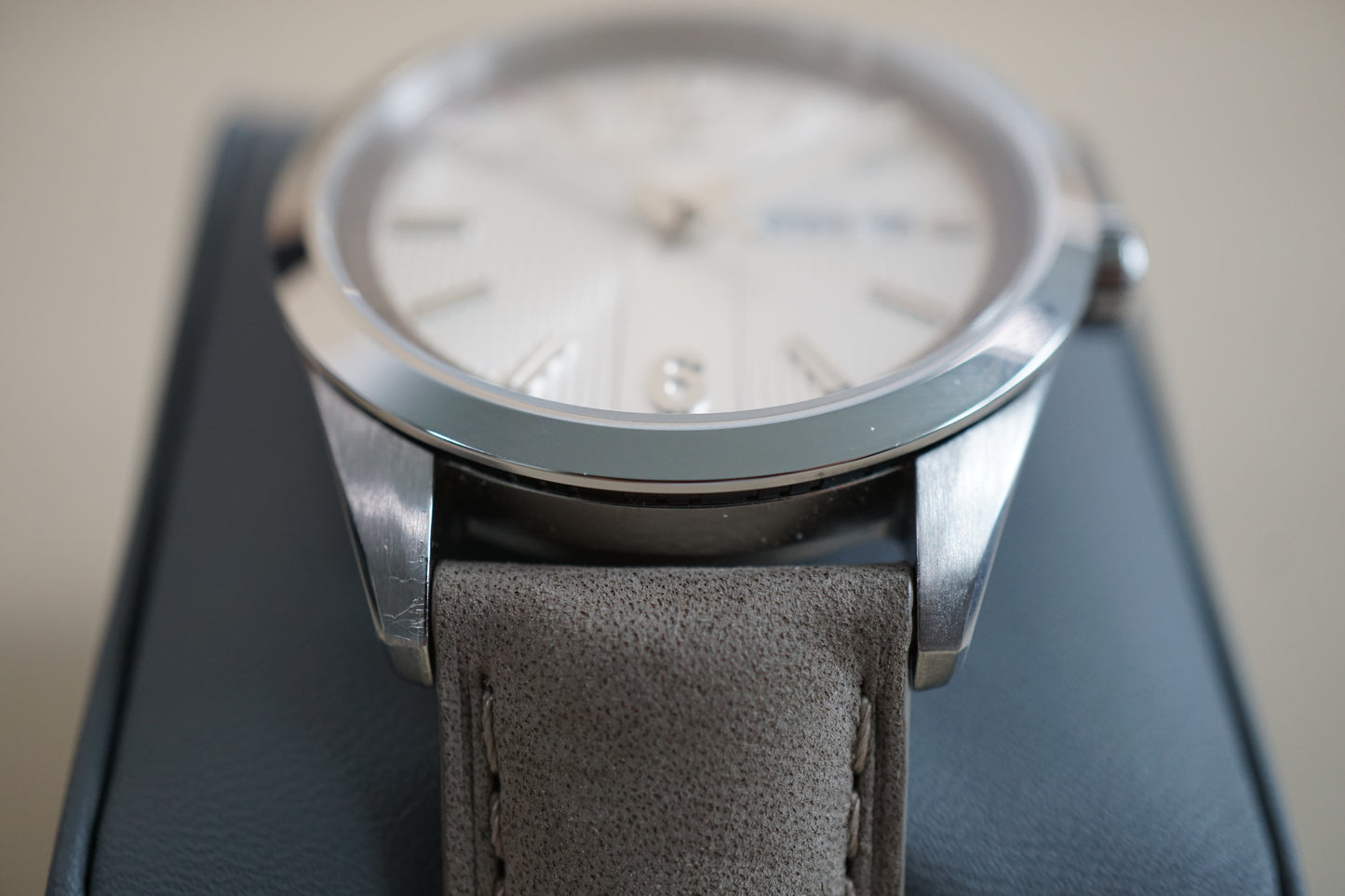 Hamilton Broadway H43311915 Day Date White Dial Quartz