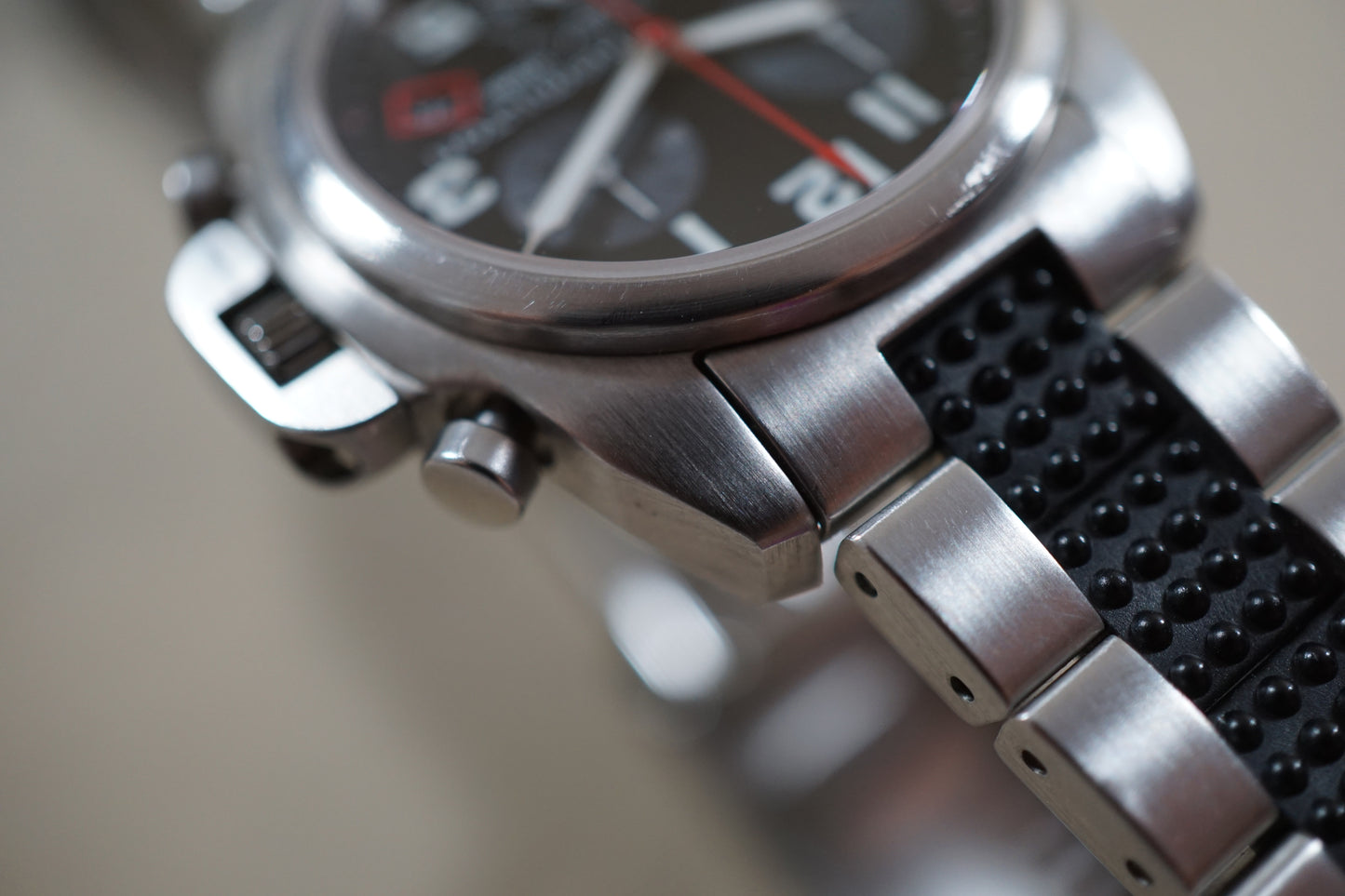 Hamilton Khaki 6303 Field Quartz Chronograph Crown Guard Midsize