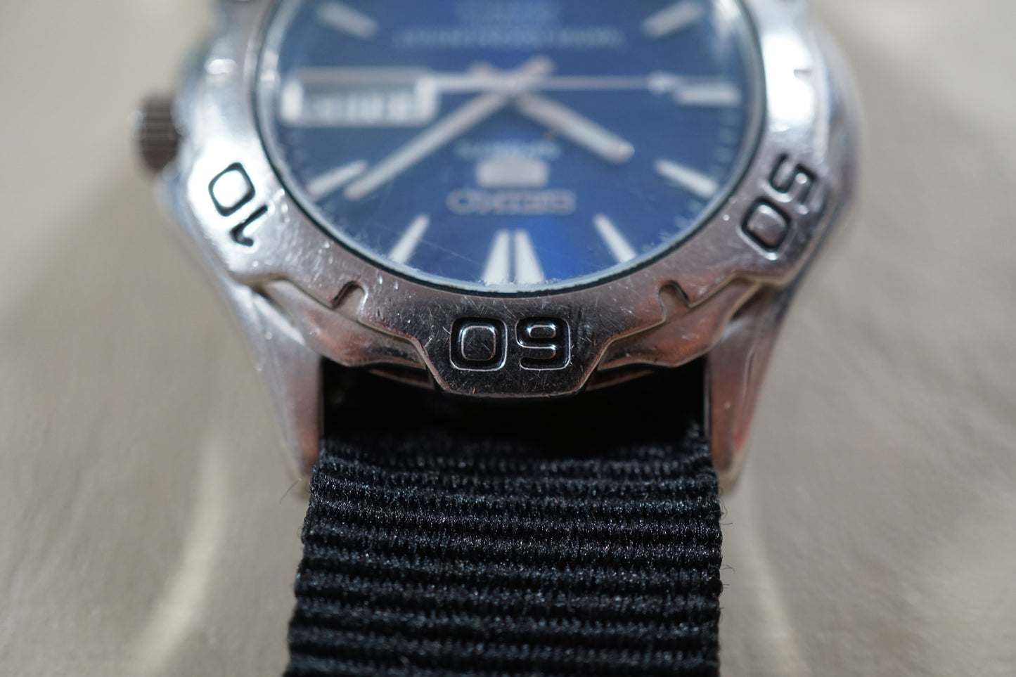 Seiko 5 Sports 7S36-00A0 Sunburst Blue Automatic