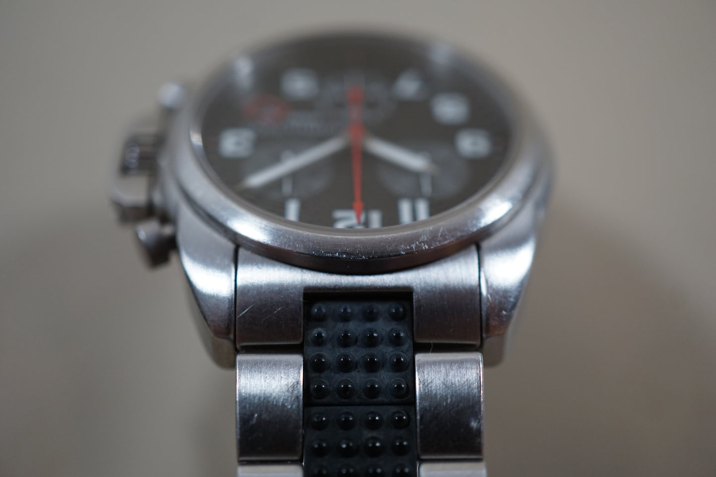 Hamilton Khaki 6303 Field Quartz Chronograph Crown Guard Midsize READ