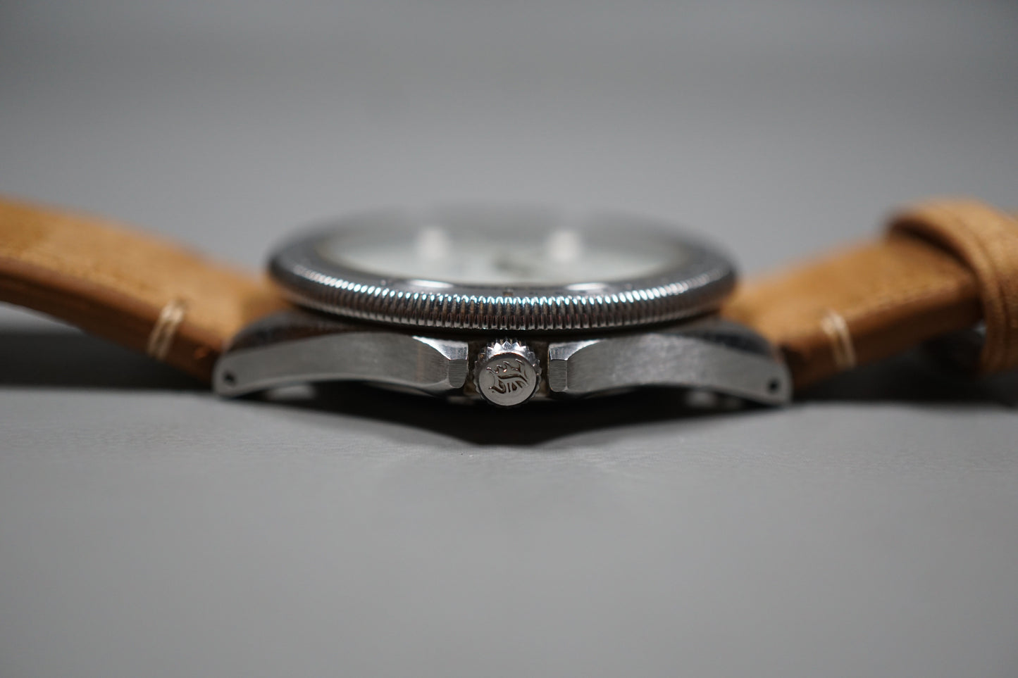Hamilton Khaki 9859A Rare Vintage Quartz Sub 330Ft 39mm