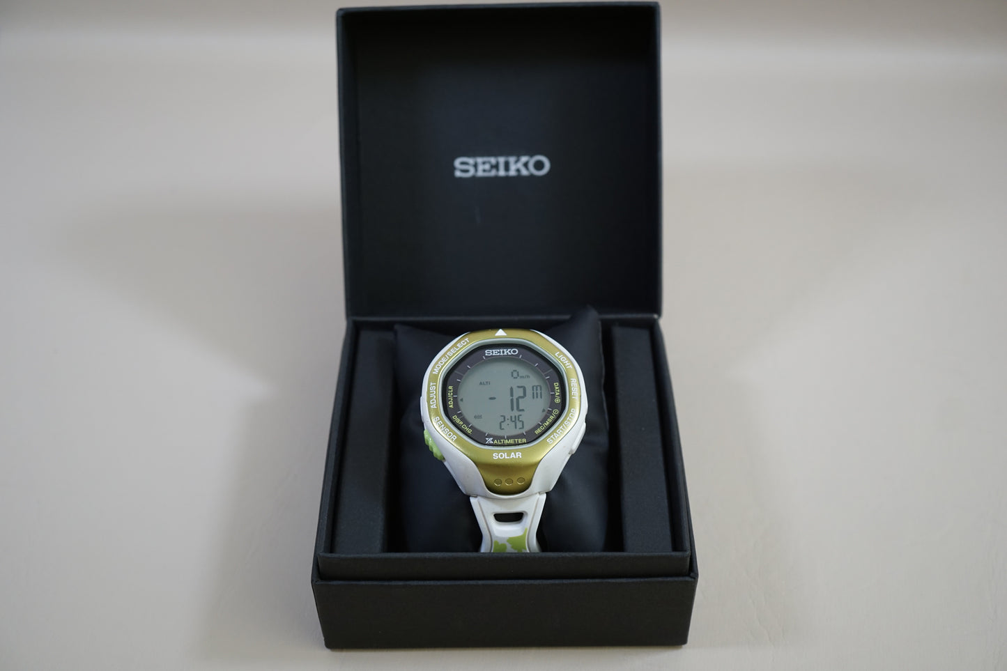 Seiko Prospex SBEB029 S822 Solar Digital Alpinist White Green