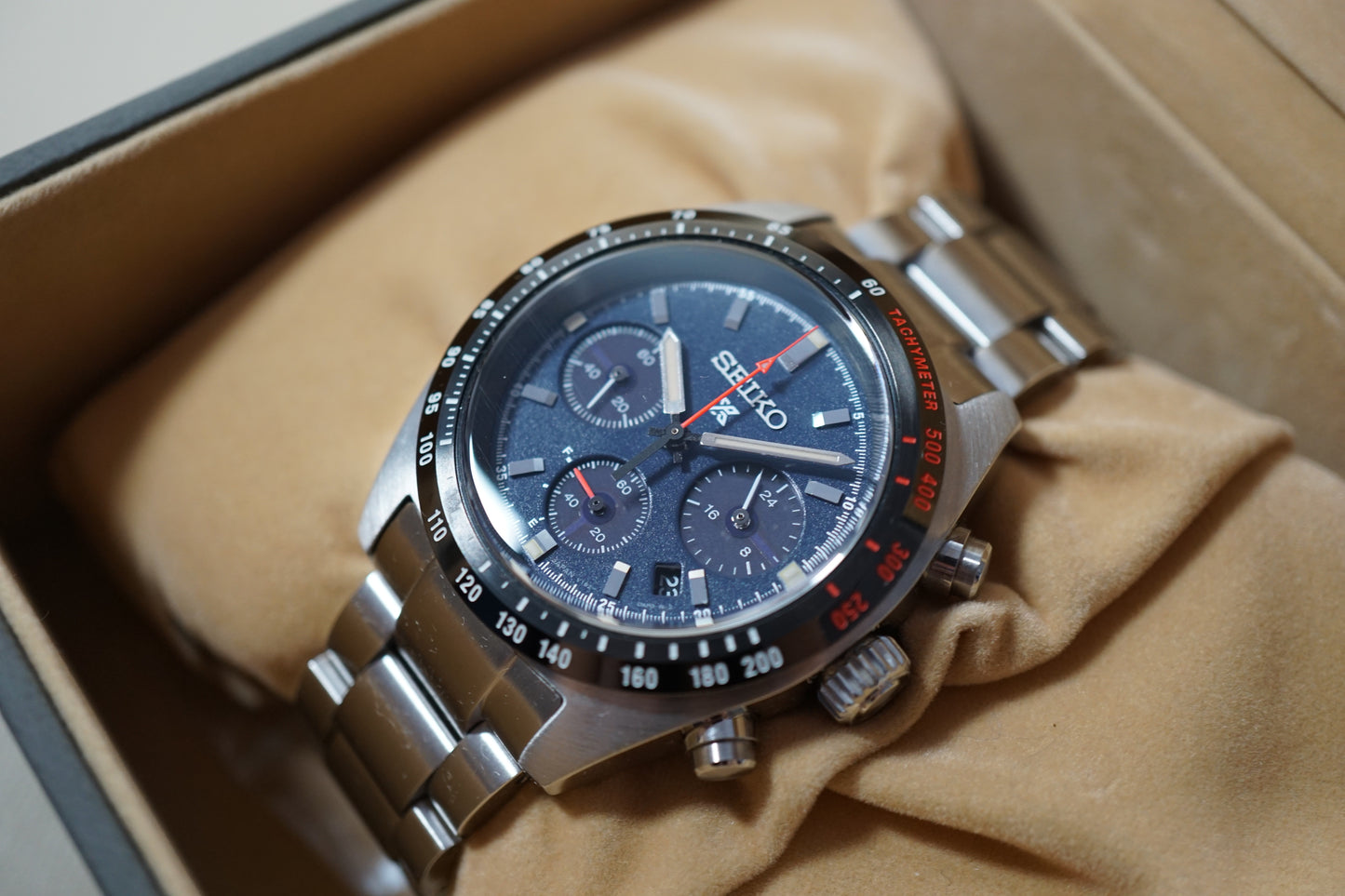 Seiko Prospex SBDL087 V192 Speedtimer Solar Chronograph